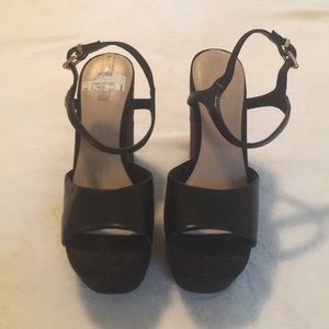 Black platform chunky heels